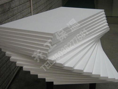 聚苯板的性能優勢介紹